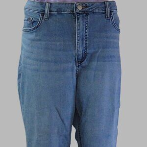 Lee Women's Regular Fit Mid-Rise Carpi Size 18M (C354)